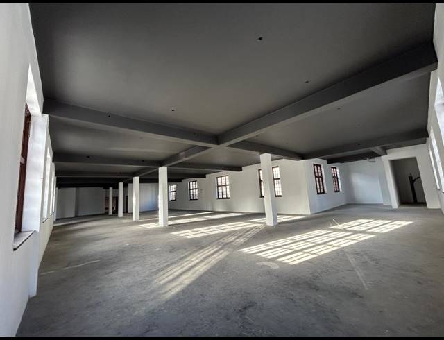 3,137M² OFFICE TO LET IN CAPE TOWN CITY CENTRE